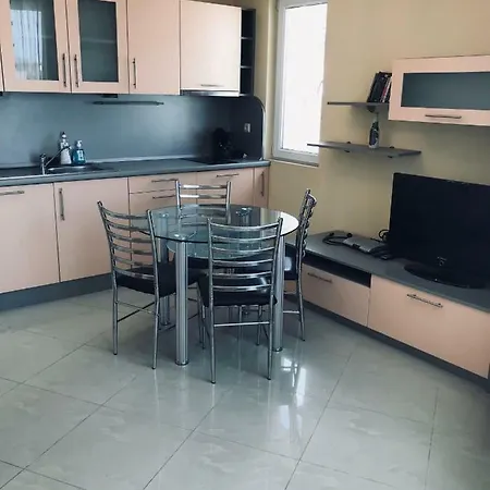 דירה Апартаменти Ива *